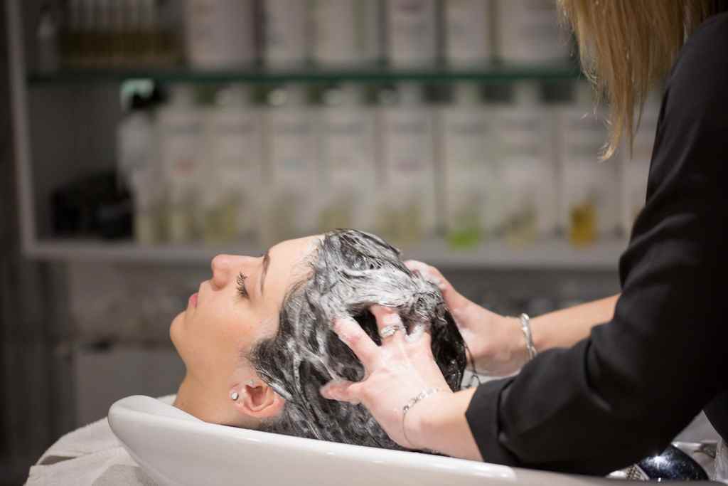 onne #coiffure #bayonne #coiffuredame #coiffurebayonne