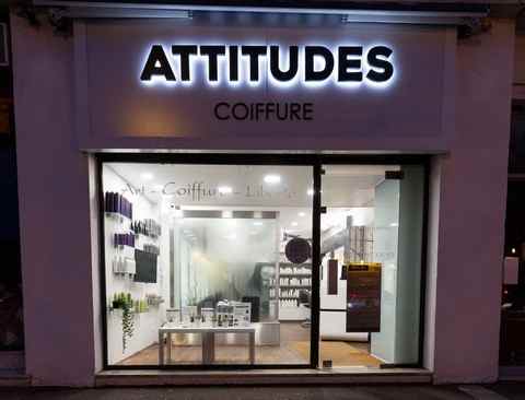 onne #coiffure #bayonne #coiffuredame #coiffurebayonne